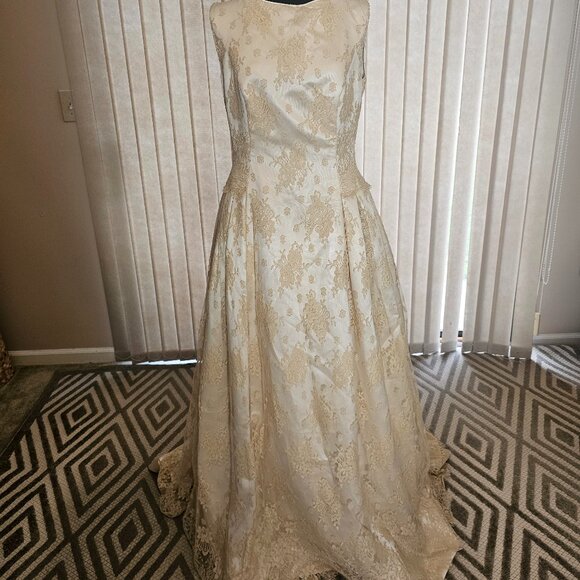 Rosa Clara Beige Lace Wedding Dress 14 NWT - Picture 2 of 7